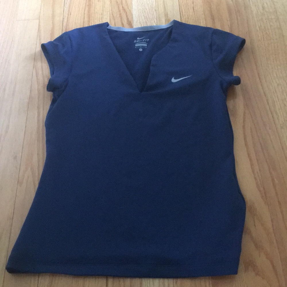 Athletic top